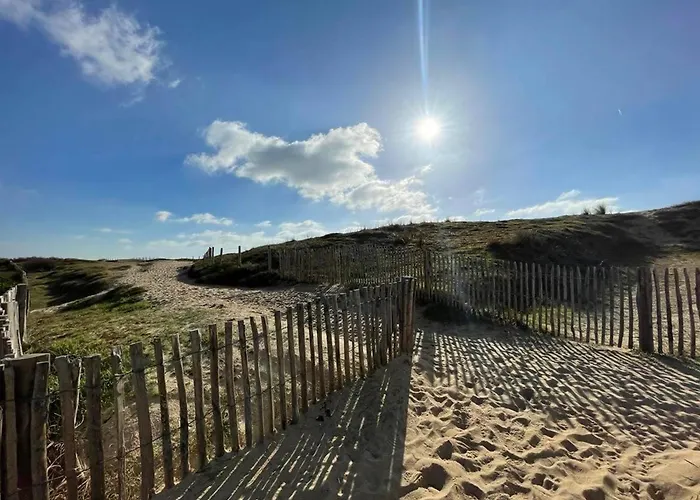 Appartement Lumineux 2 Pièces, Proche Plage, Parking Inclus - Fr-1-224c-339 *